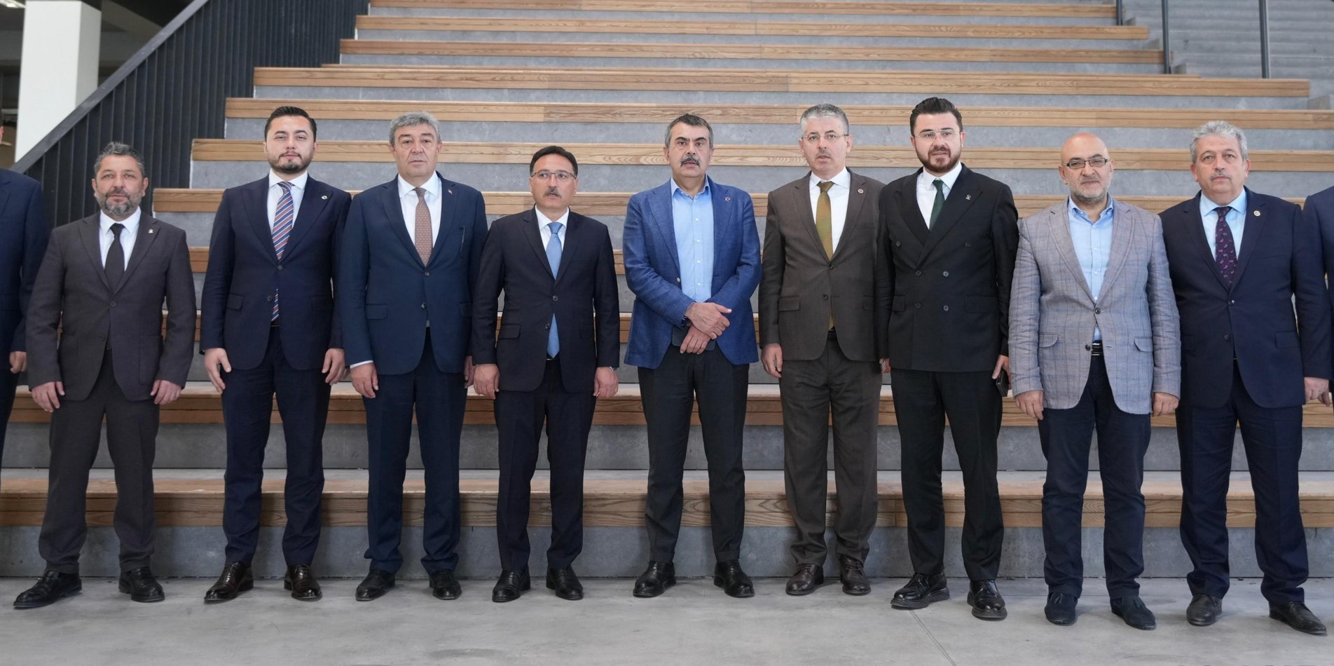 BAKAN TEKİN, KAYSERİ'DE ZİYARETLERDE BULUNDU